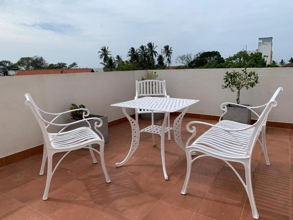 Negombo Fort Gallery Apartment Exterior foto